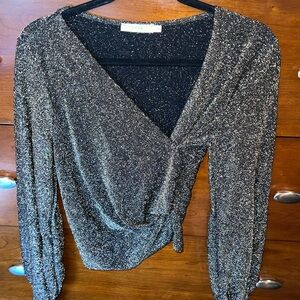 Gold shimmer crop